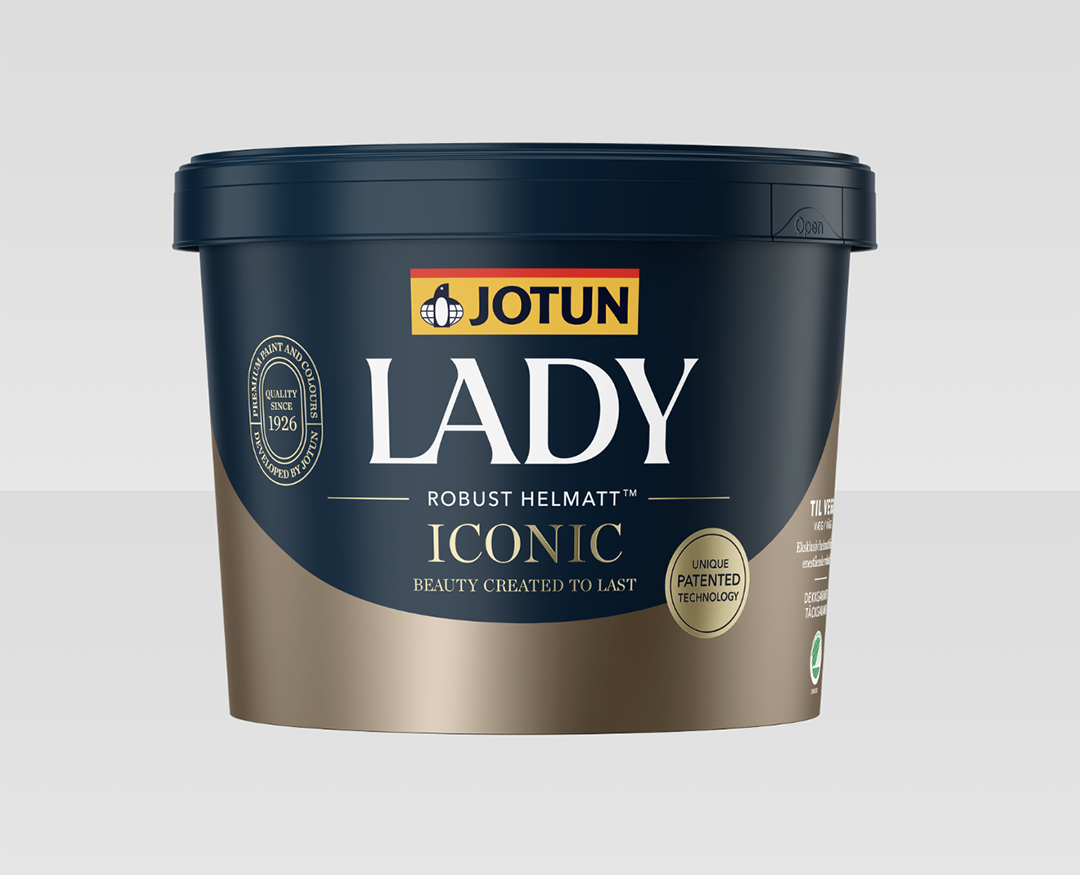 Lady Iconic
